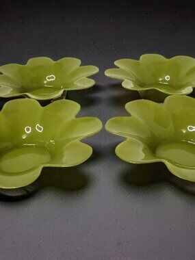 Vintage set of 4 Melamine dennis east pear-aphernalia flower shaped candle holde